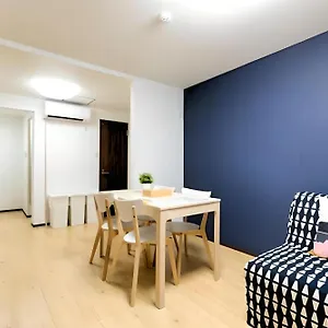 Yagara Terrace House B 大阪市